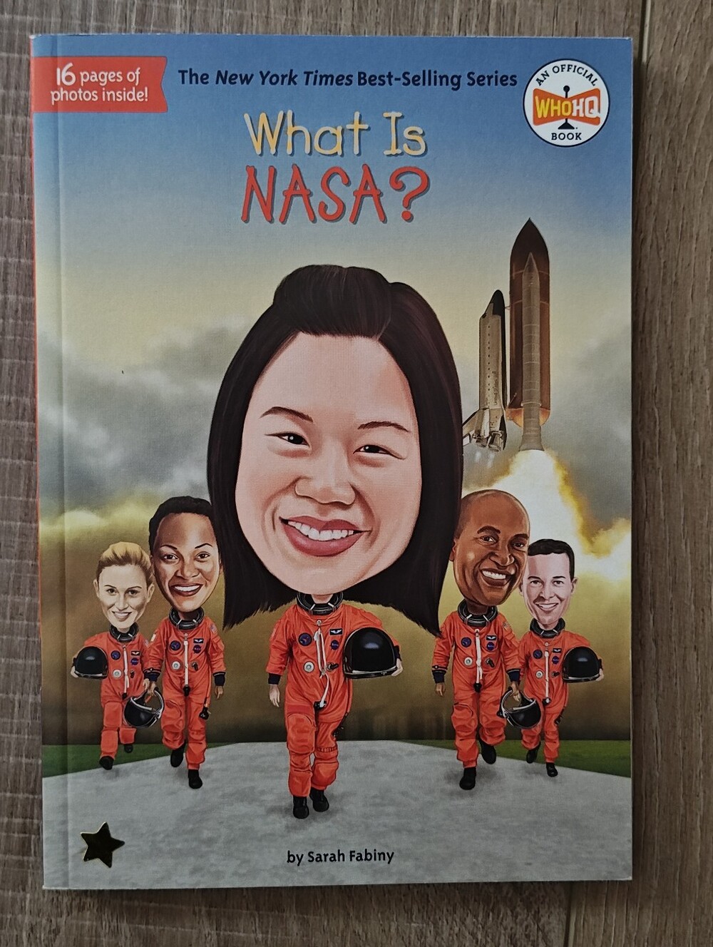 What Is NASA? Who HQ Book